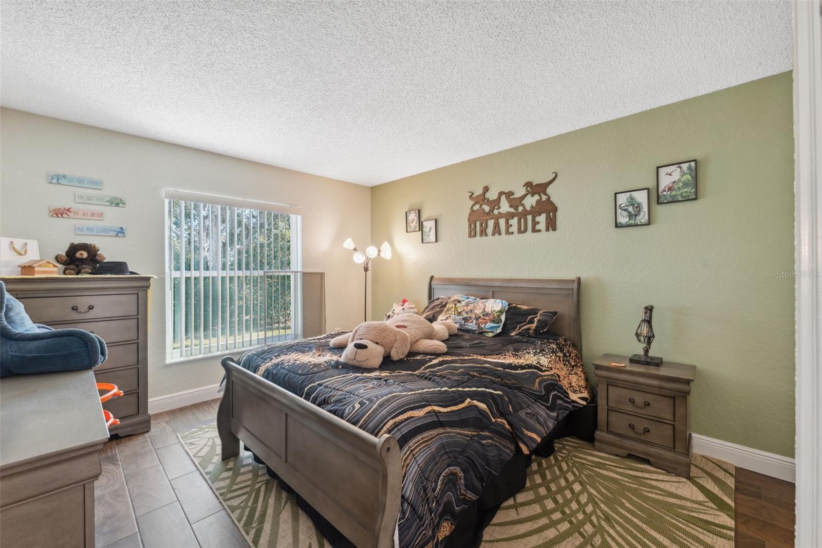 Listing photo id 14 for 3470 Cedar Crest Loop