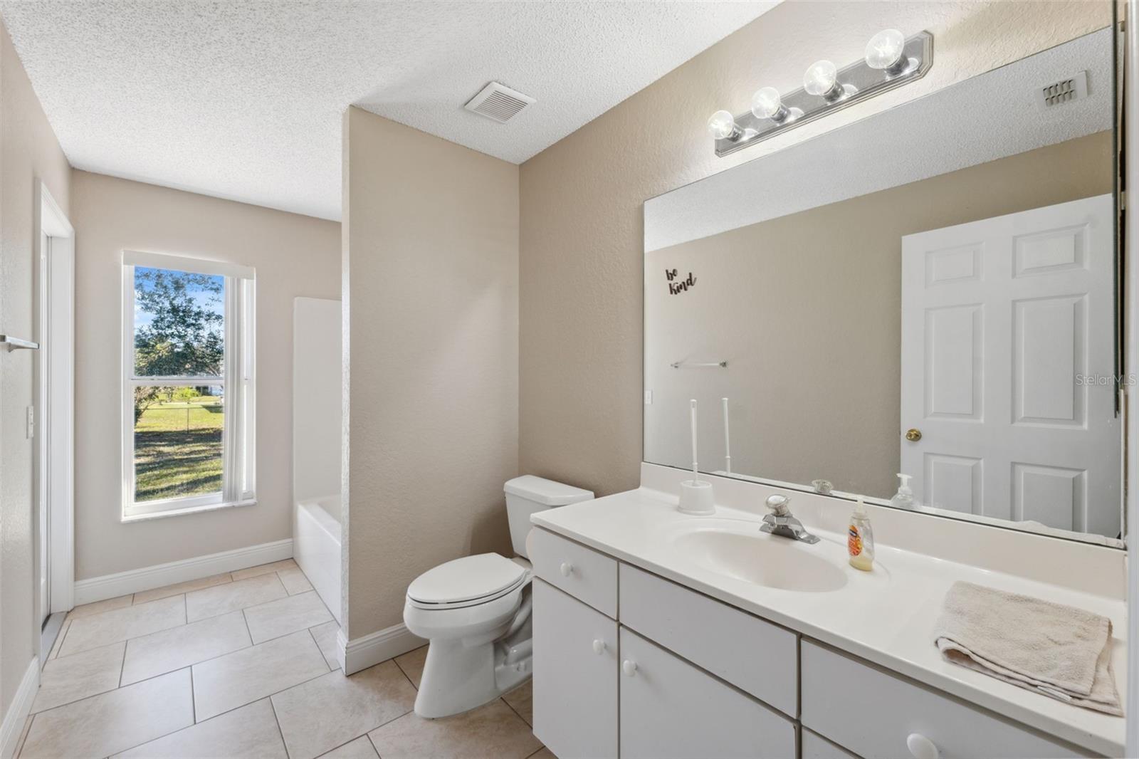 Listing photo id 16 for 3470 Cedar Crest Loop
