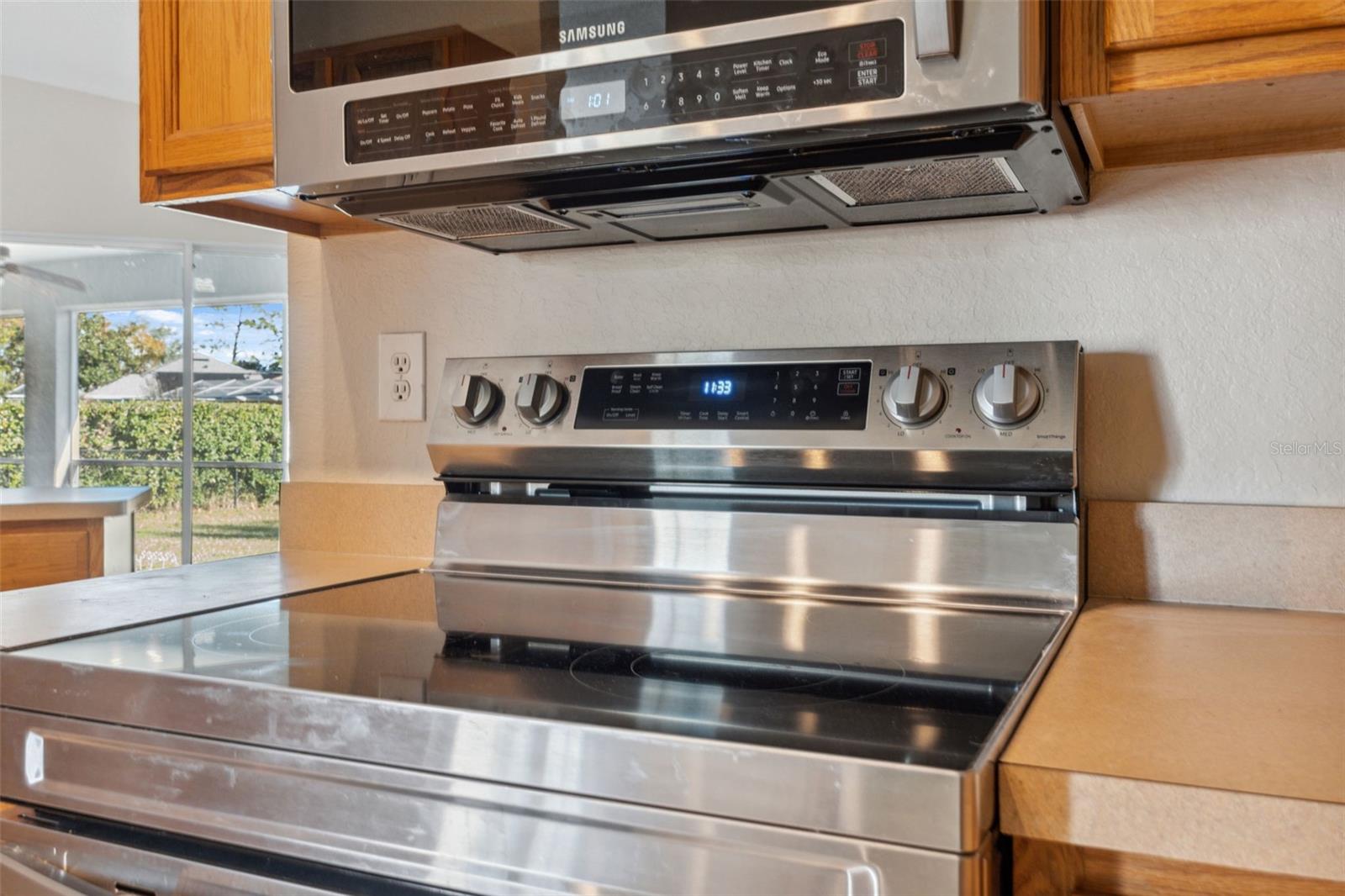 Listing photo id 51 for 3470 Cedar Crest Loop