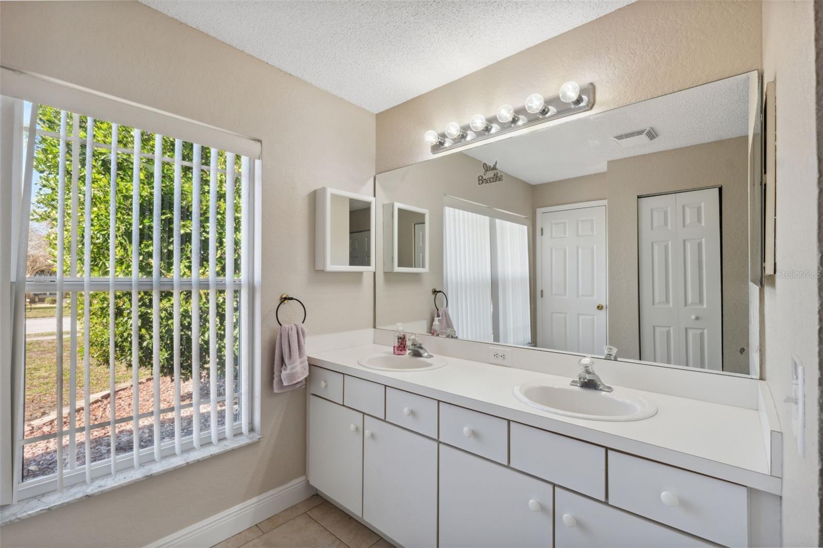 Listing photo id 54 for 3470 Cedar Crest Loop
