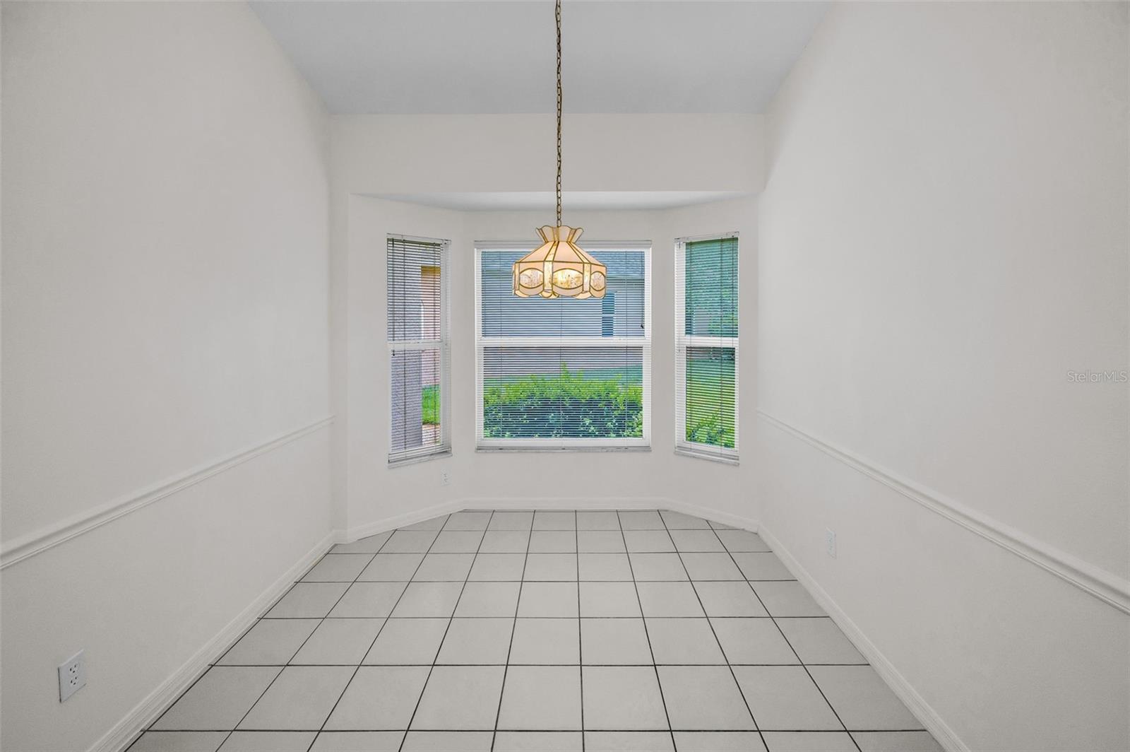 Image 20 of 66 For 6622 Pine Walk Drive