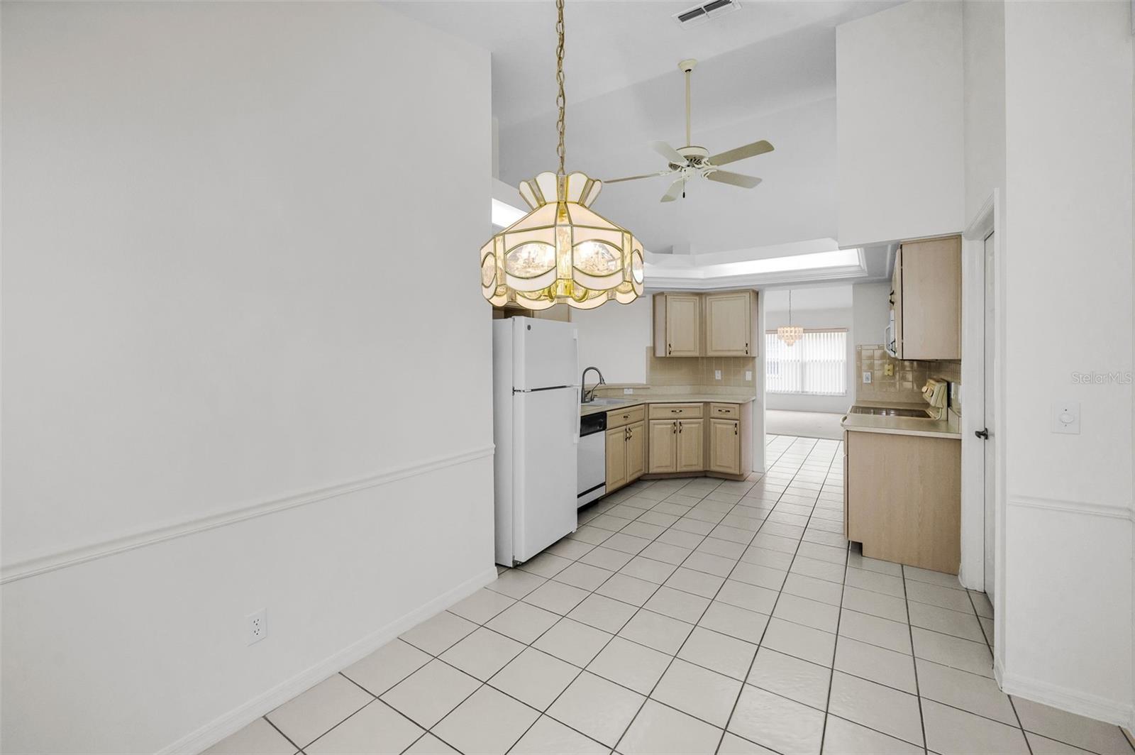 Image 22 of 66 For 6622 Pine Walk Drive