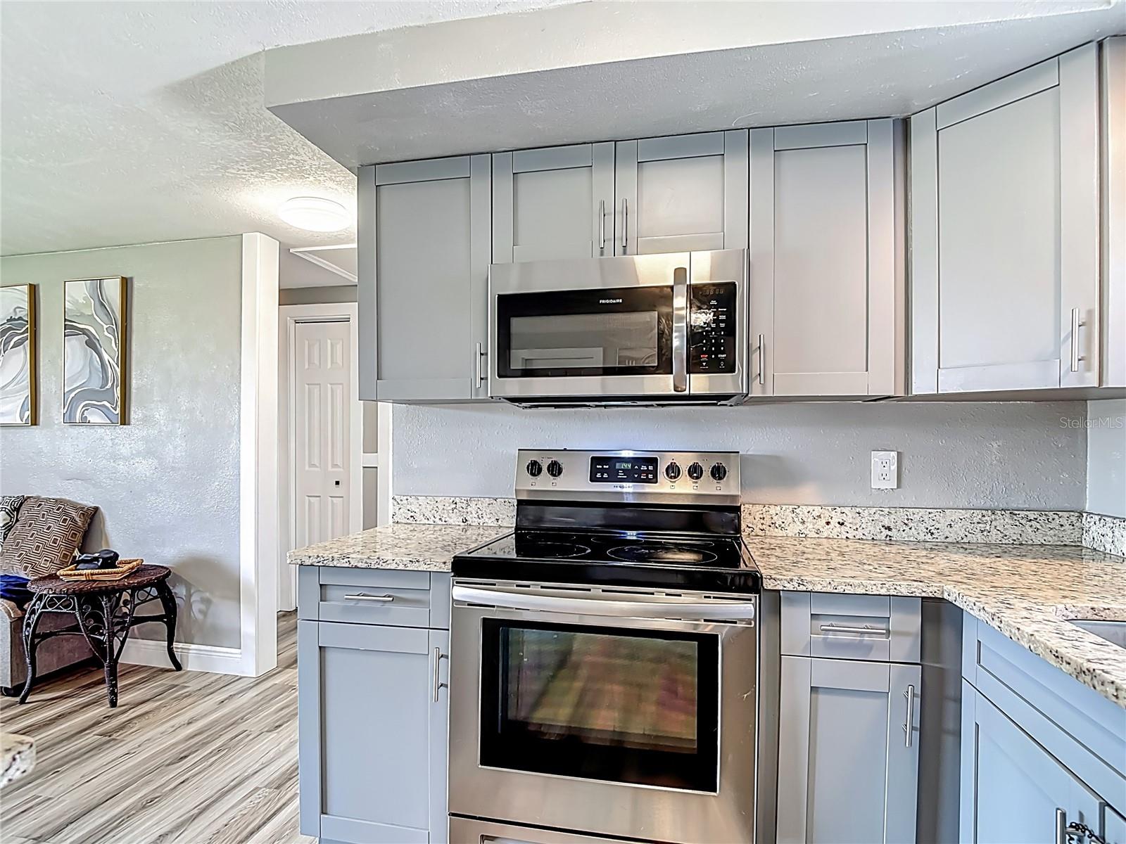 Image 21 of 53 For 10905 Scenic Drive