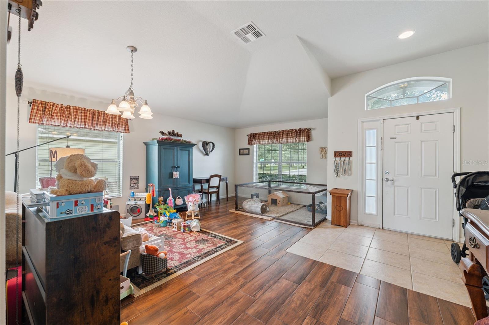 Image 4 of 32 For 15585 Lily Wood Lane