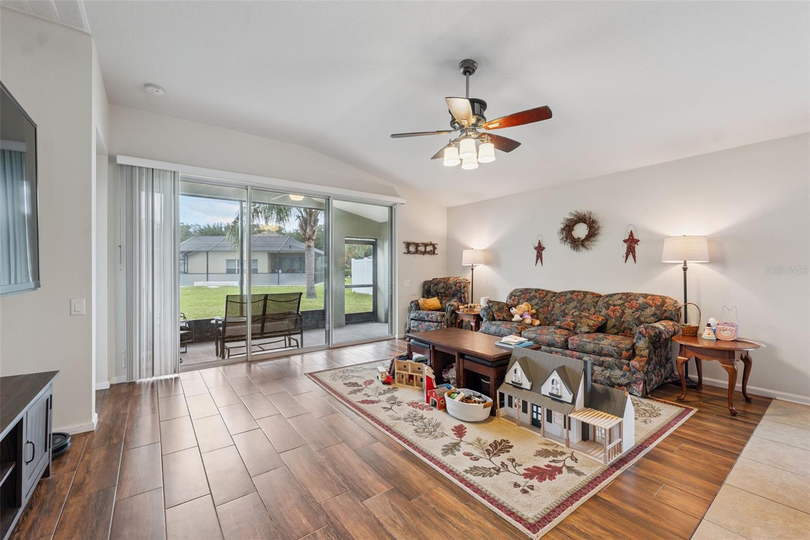 Image 8 of 32 For 15585 Lily Wood Lane