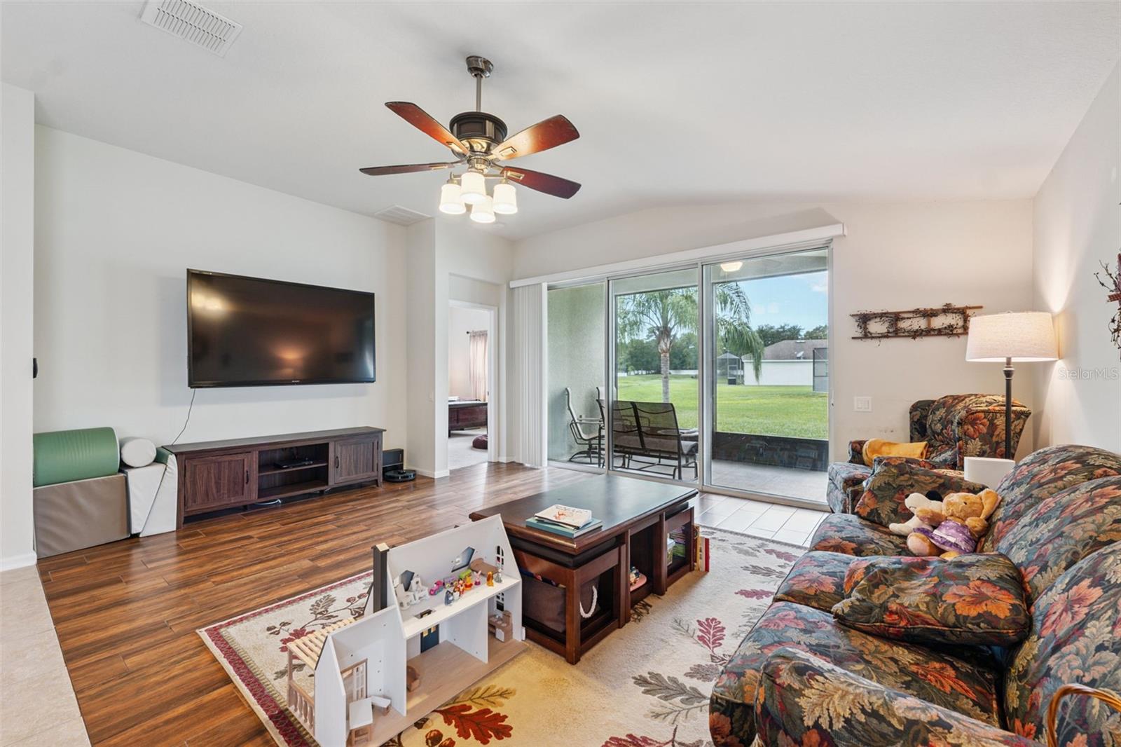 Image 9 of 32 For 15585 Lily Wood Lane