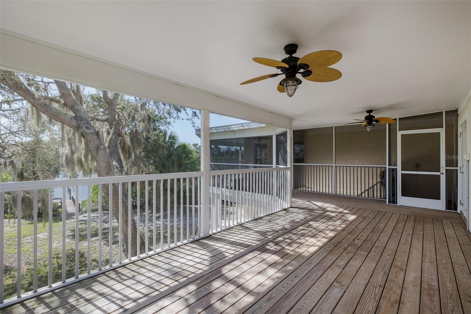 Image 41 of 53 For 2020 Cove Court