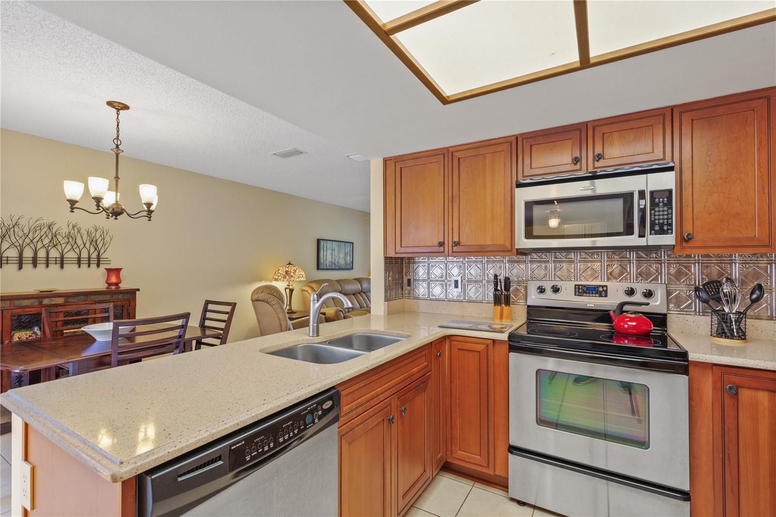 Image 11 of 43 For 10707 Millriver Drive
