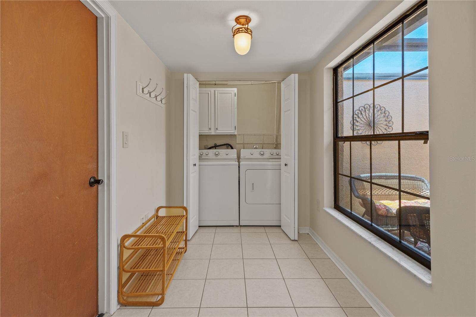 Image 17 of 43 For 10707 Millriver Drive