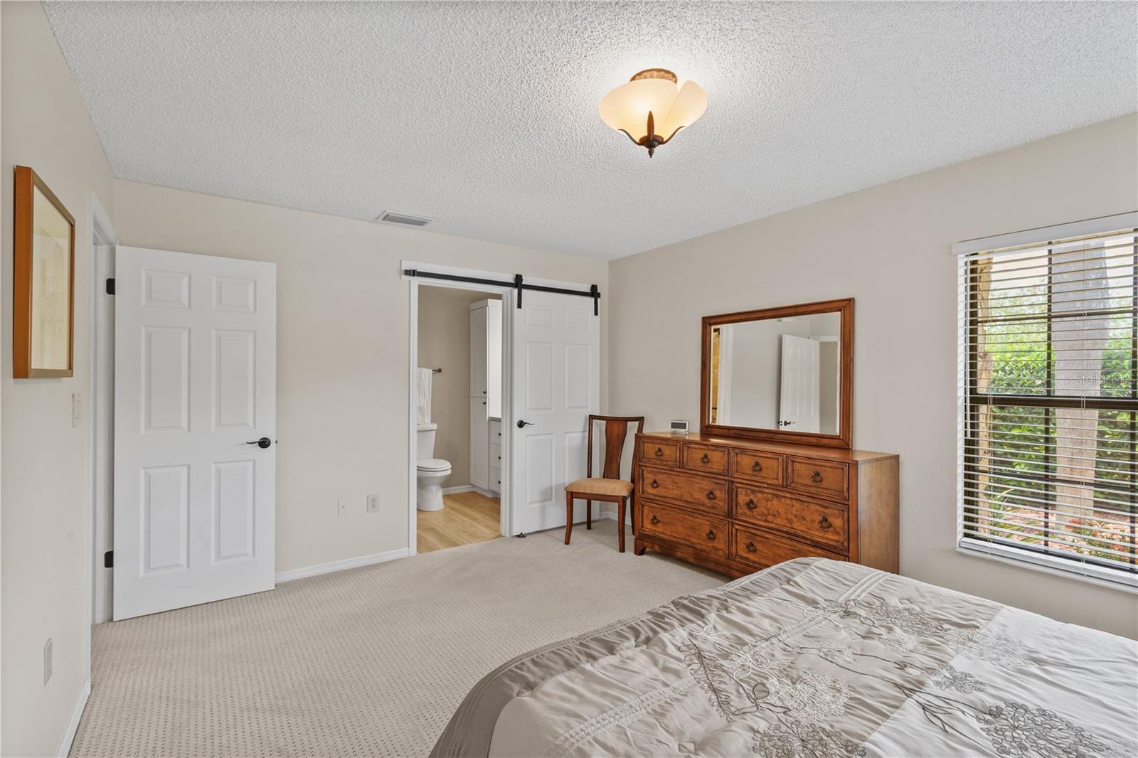 Image 24 of 43 For 10707 Millriver Drive