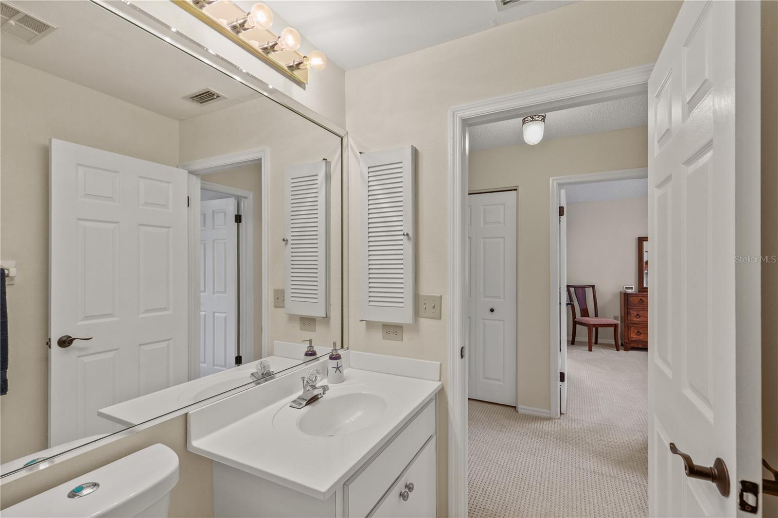 Image 32 of 43 For 10707 Millriver Drive