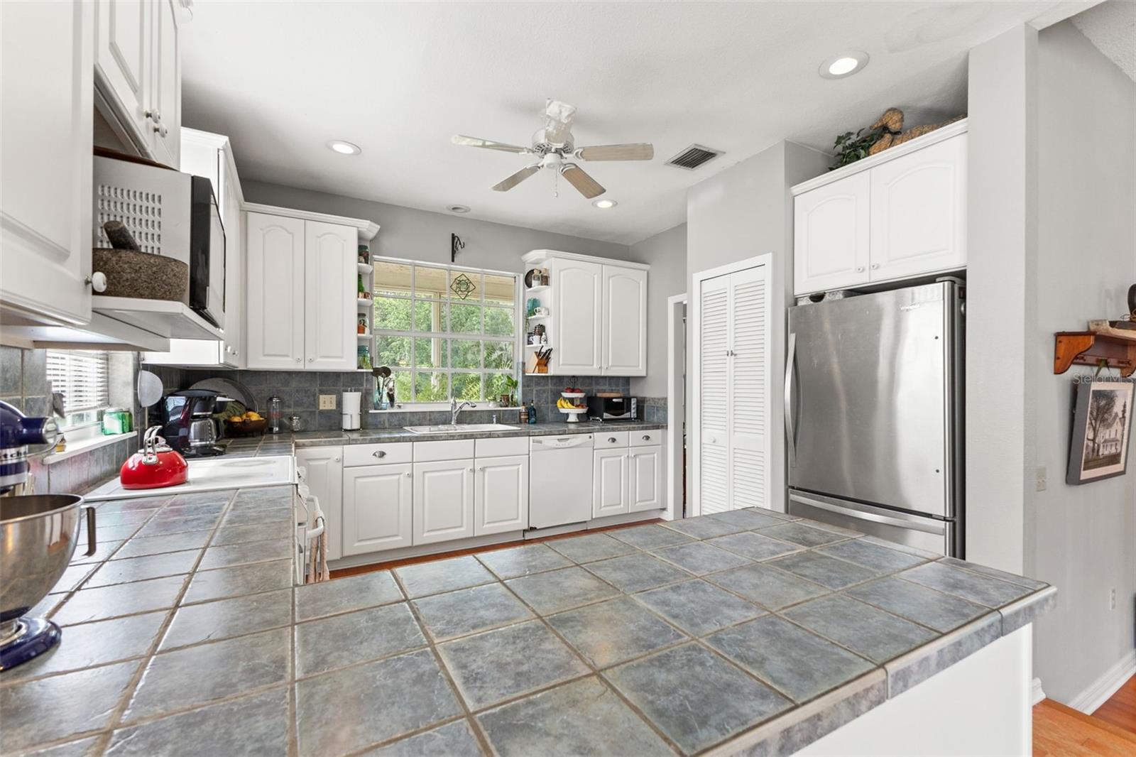 Listing photo id 26 for 22332 Mizell Road