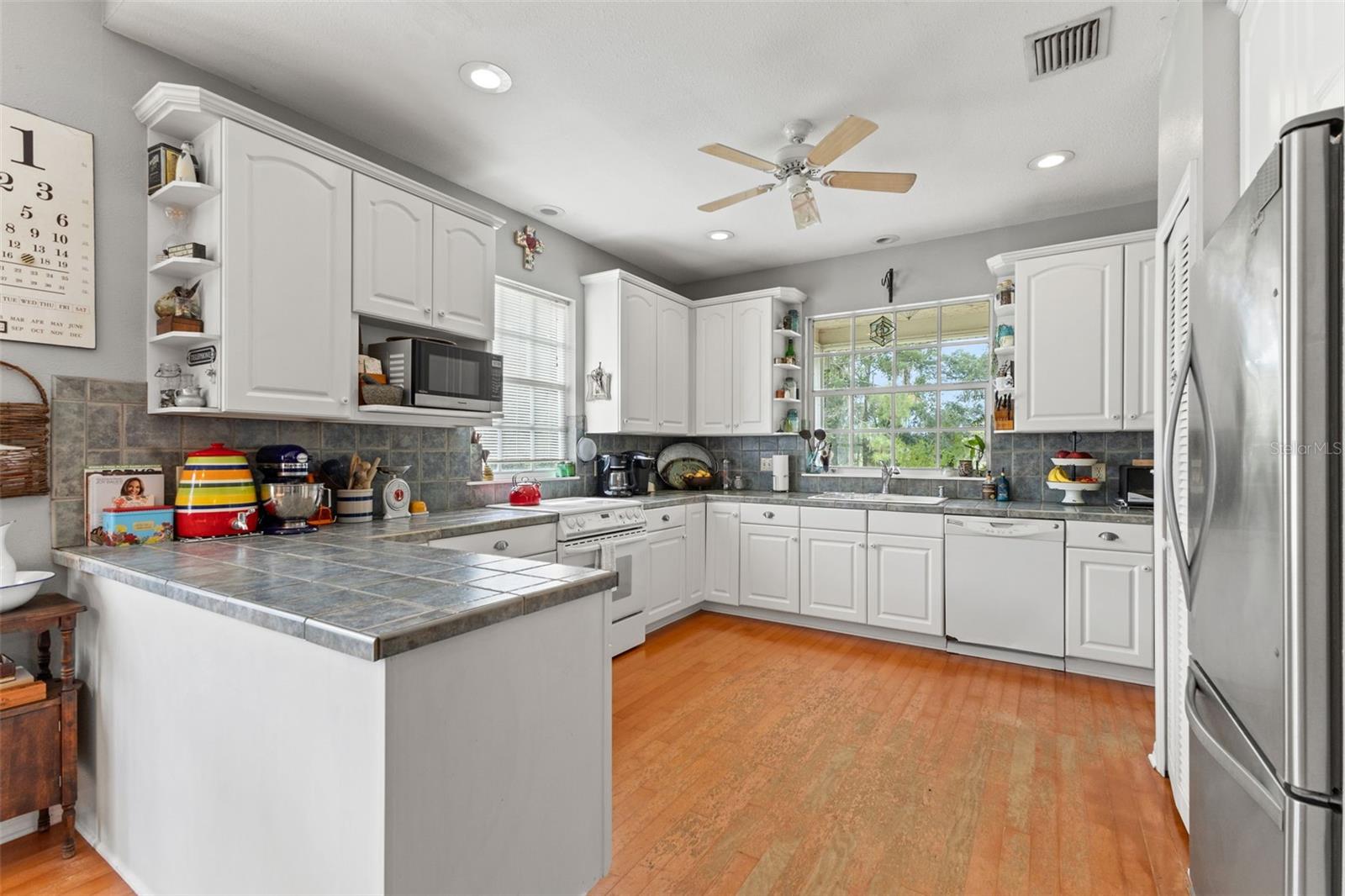 Listing photo id 28 for 22332 Mizell Road