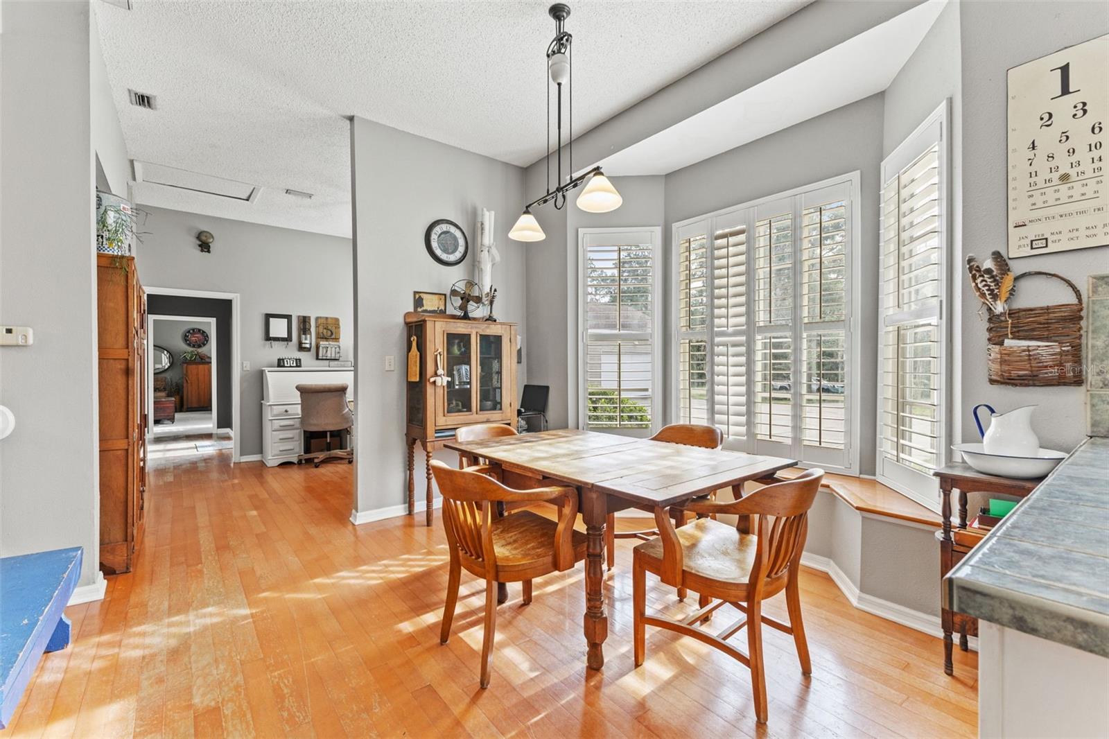 Listing photo id 31 for 22332 Mizell Road