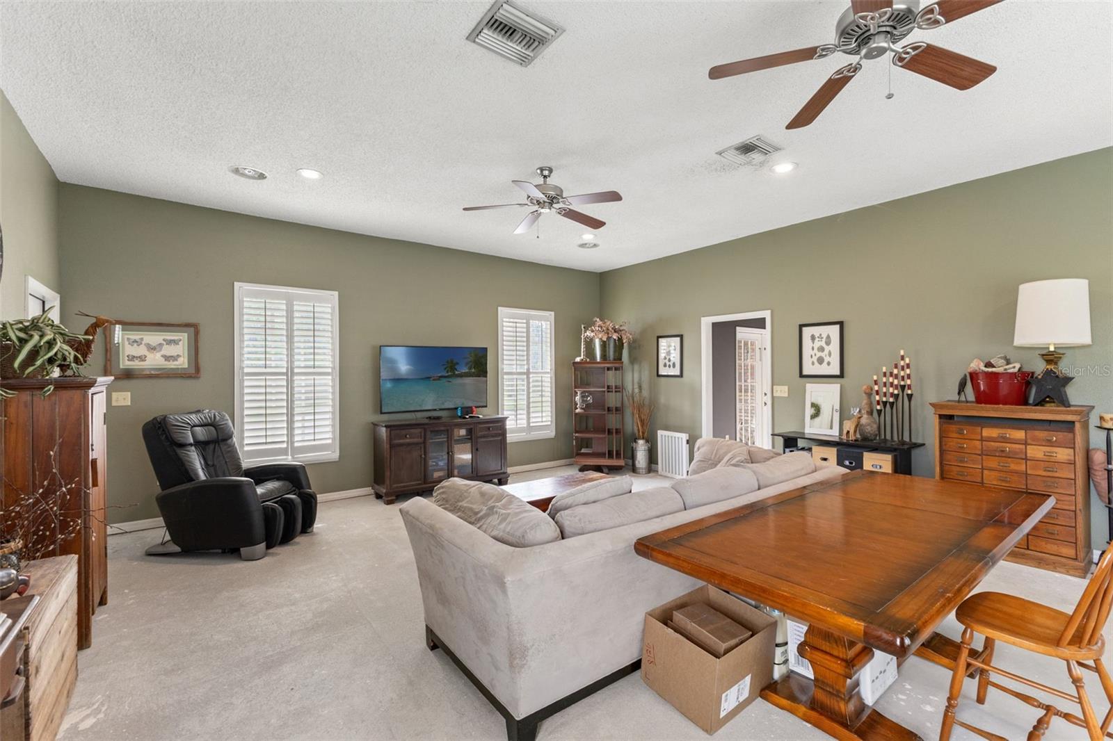 Listing photo id 39 for 22332 Mizell Road
