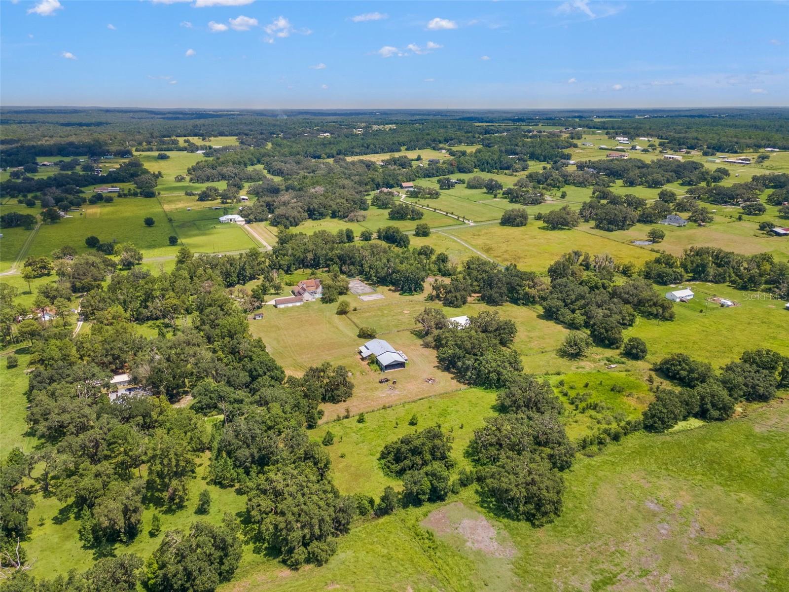 Listing photo id 90 for 22332 Mizell Road