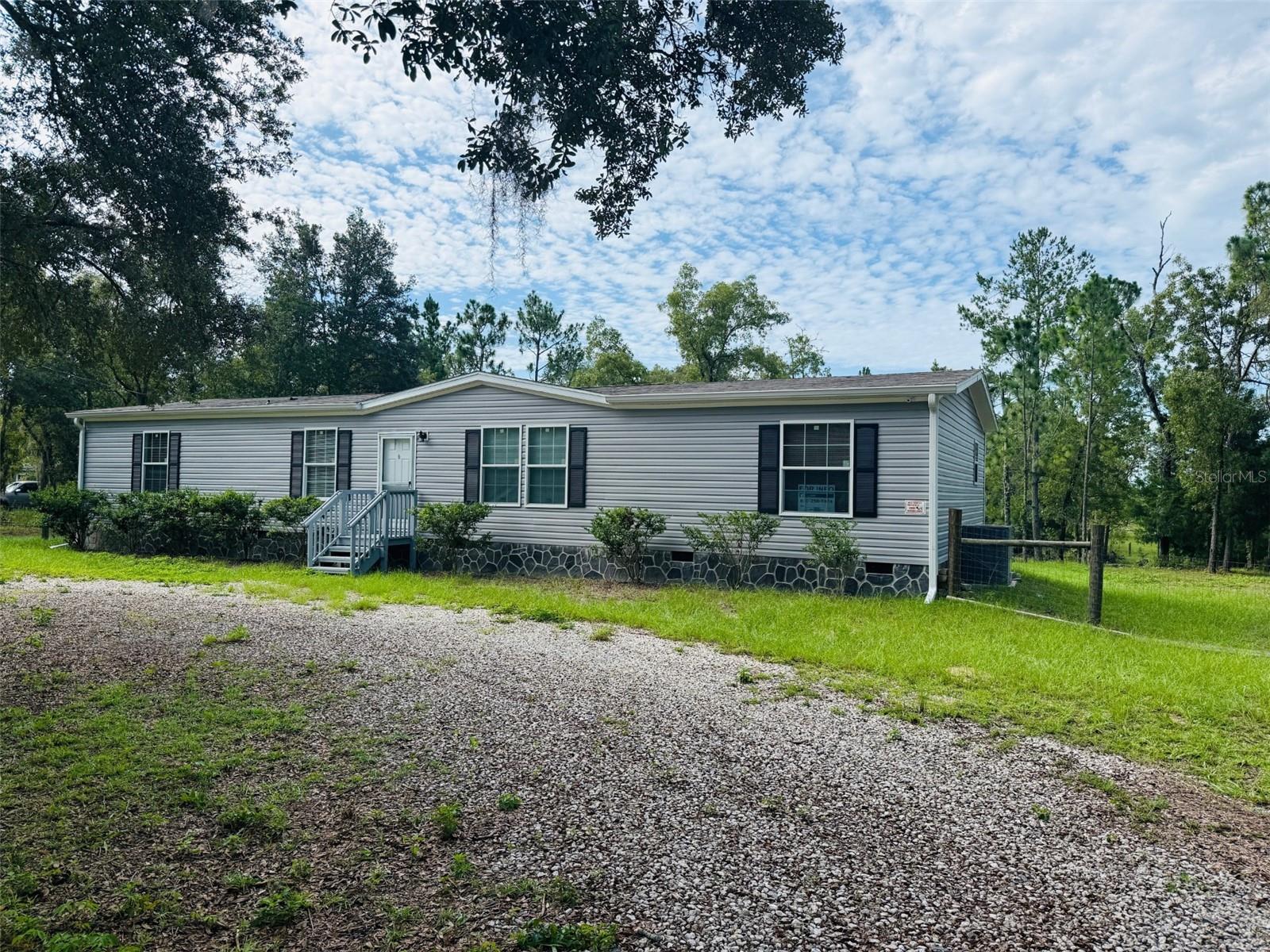 Details for 21830 66th Street, MORRISTON, FL 32668