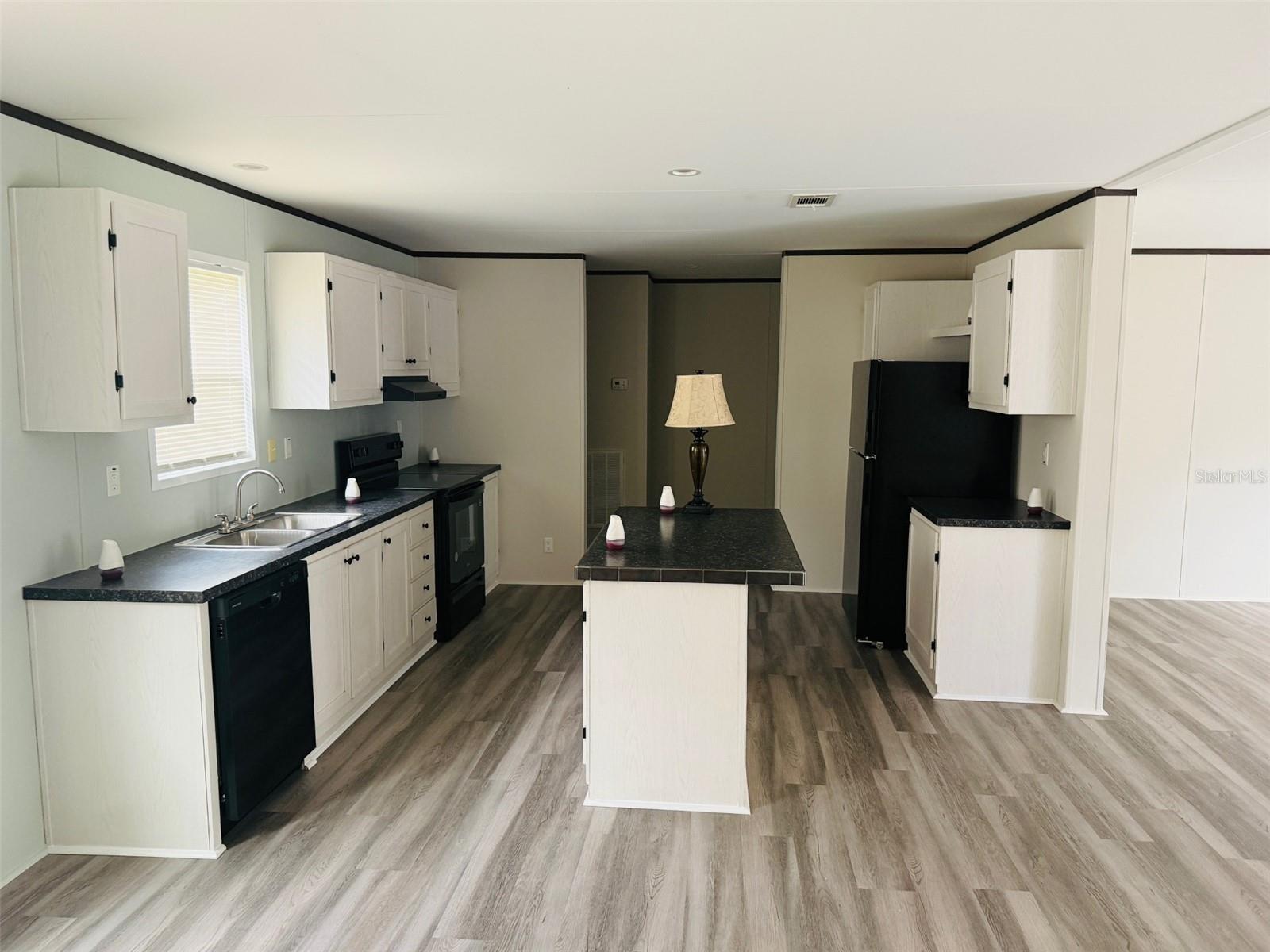 Image 5 of 17 For 21830 66th Street