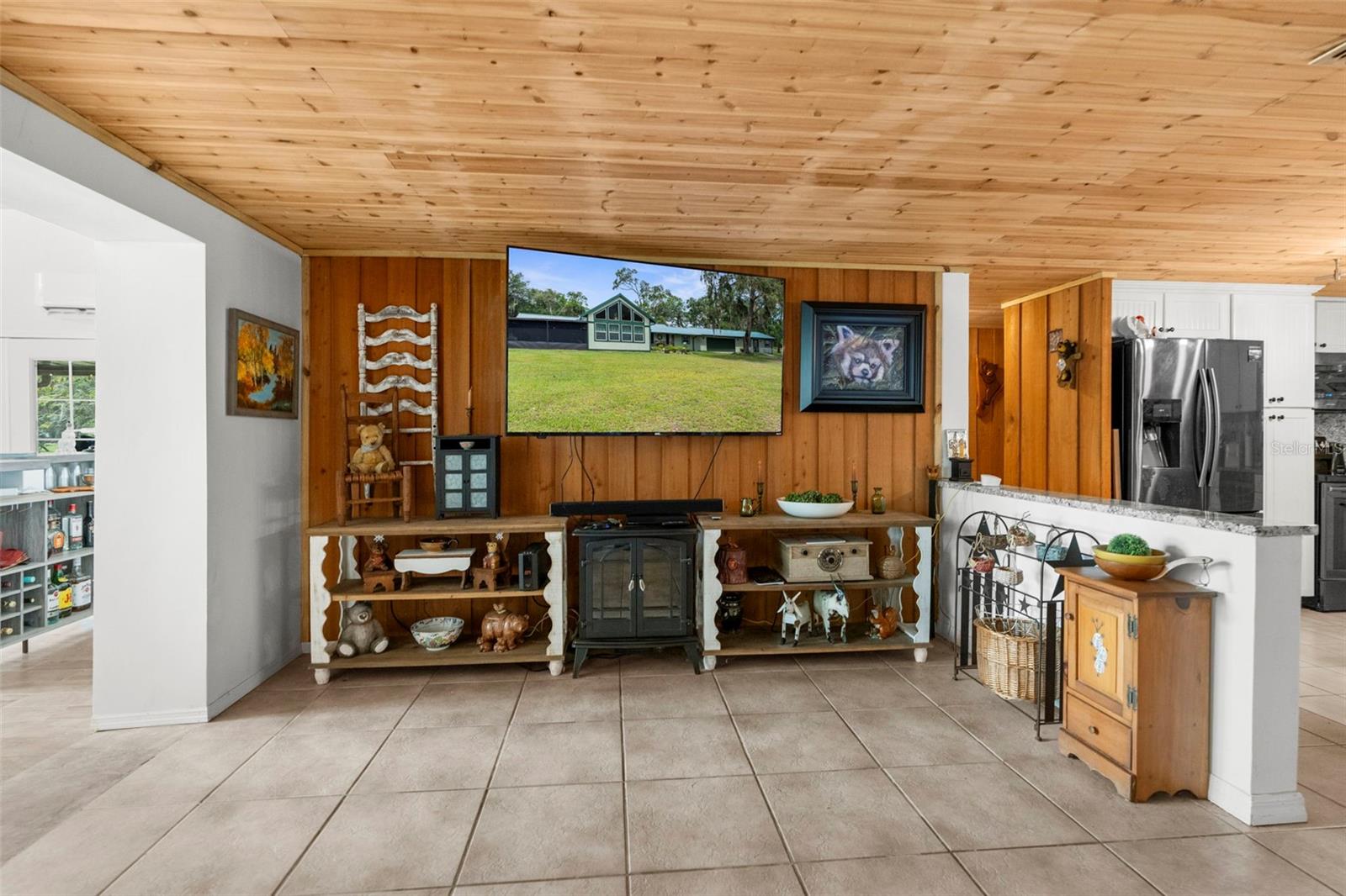 Image 14 of 56 For 11094 51st Drive