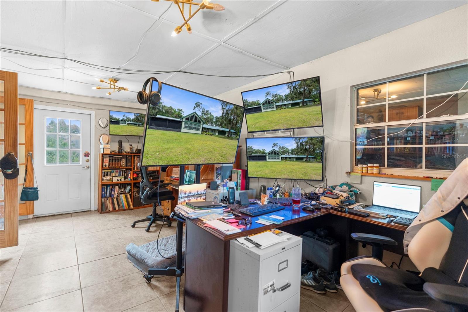 Image 28 of 56 For 11094 51st Drive