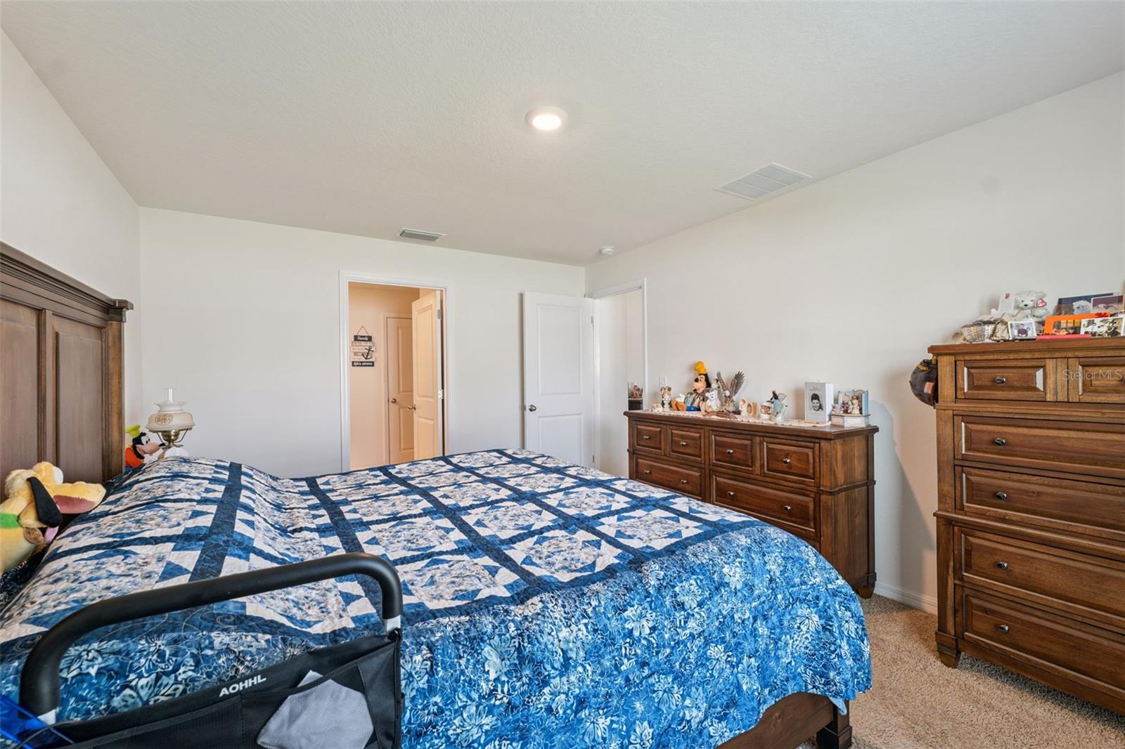 Image 16 of 71 For 13196 Golden Lime Avenue