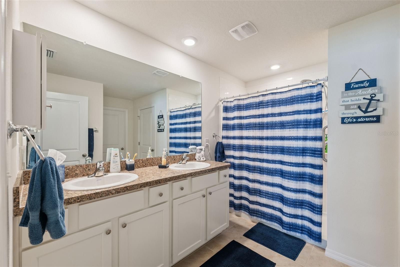 Image 17 of 71 For 13196 Golden Lime Avenue