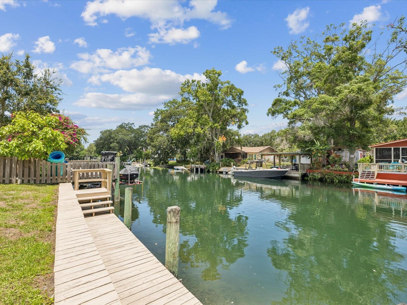 Listing photo id 32 for 6325 Sebring Street