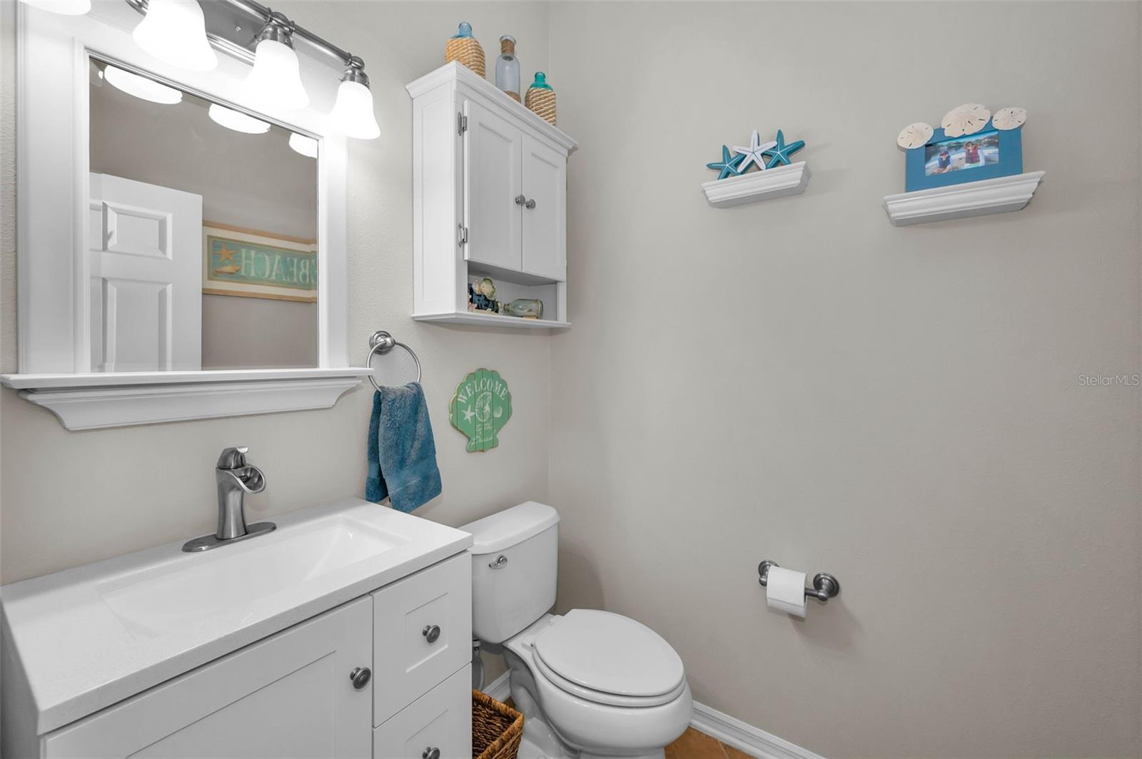 Image 12 of 76 For 11015 Belle Haven Drive