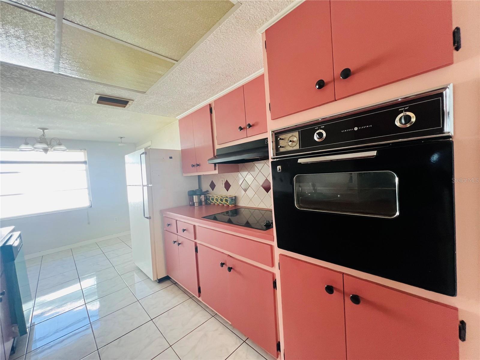 Image 12 of 36 For 7104 Mayfield Drive