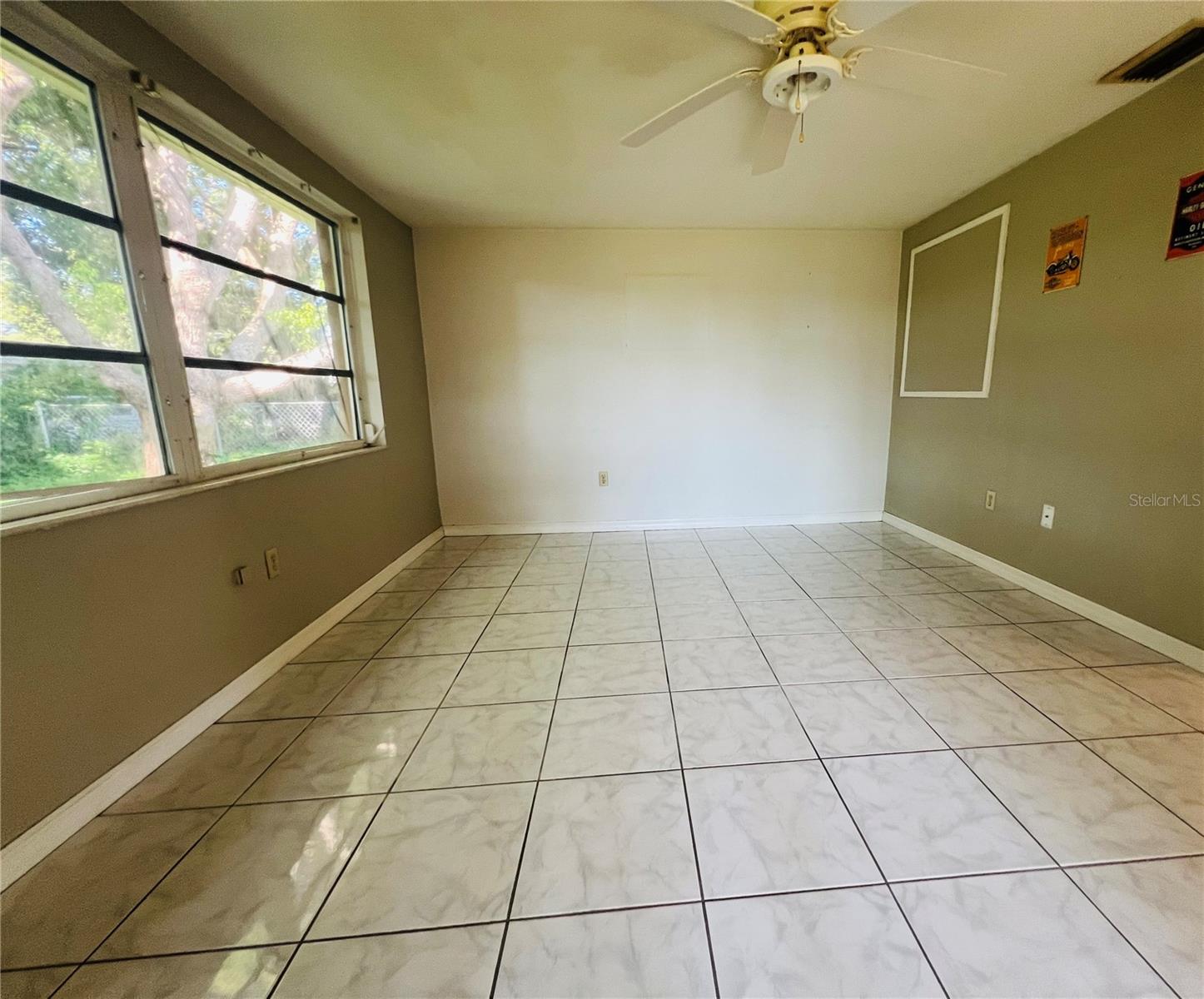 Image 22 of 36 For 7104 Mayfield Drive