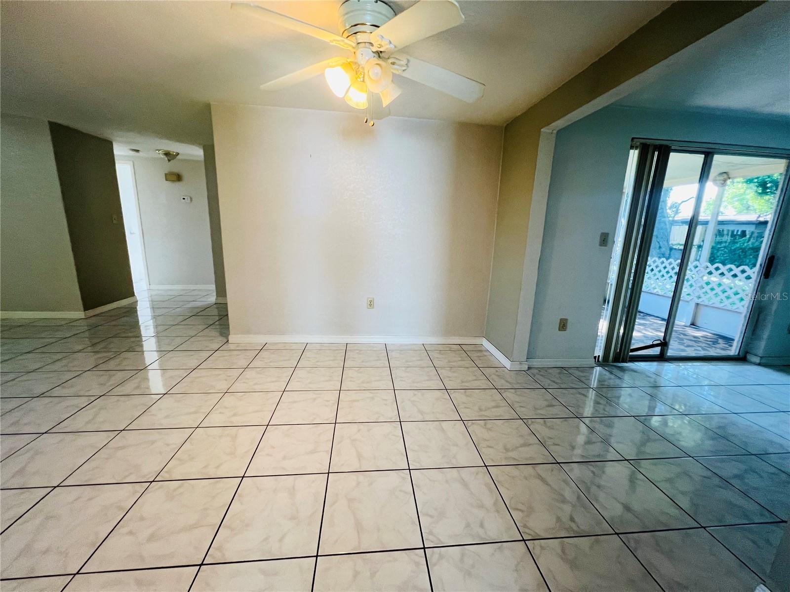 Image 9 of 36 For 7104 Mayfield Drive
