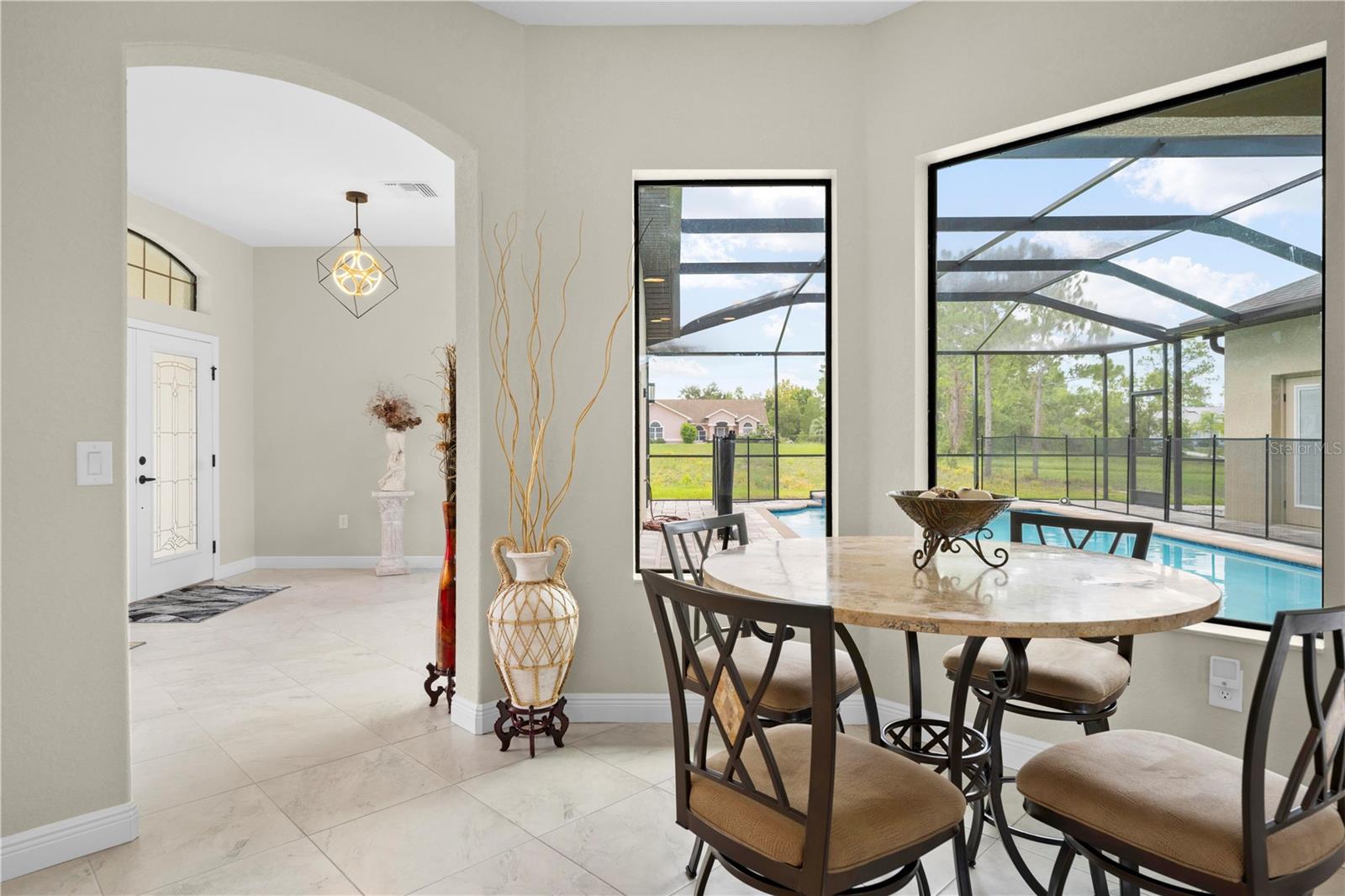 Image 19 of 63 For 13262 Lauren Drive