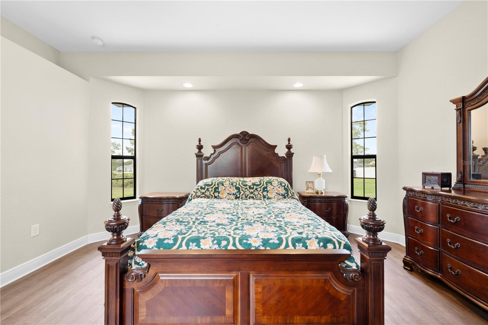 Image 26 of 63 For 13262 Lauren Drive