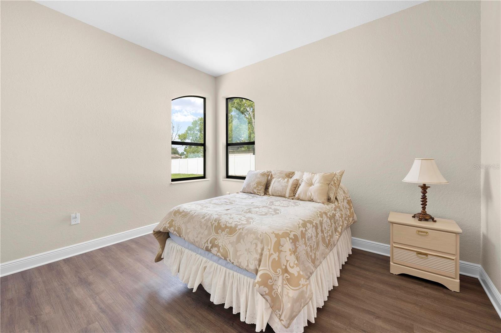 Image 33 of 63 For 13262 Lauren Drive
