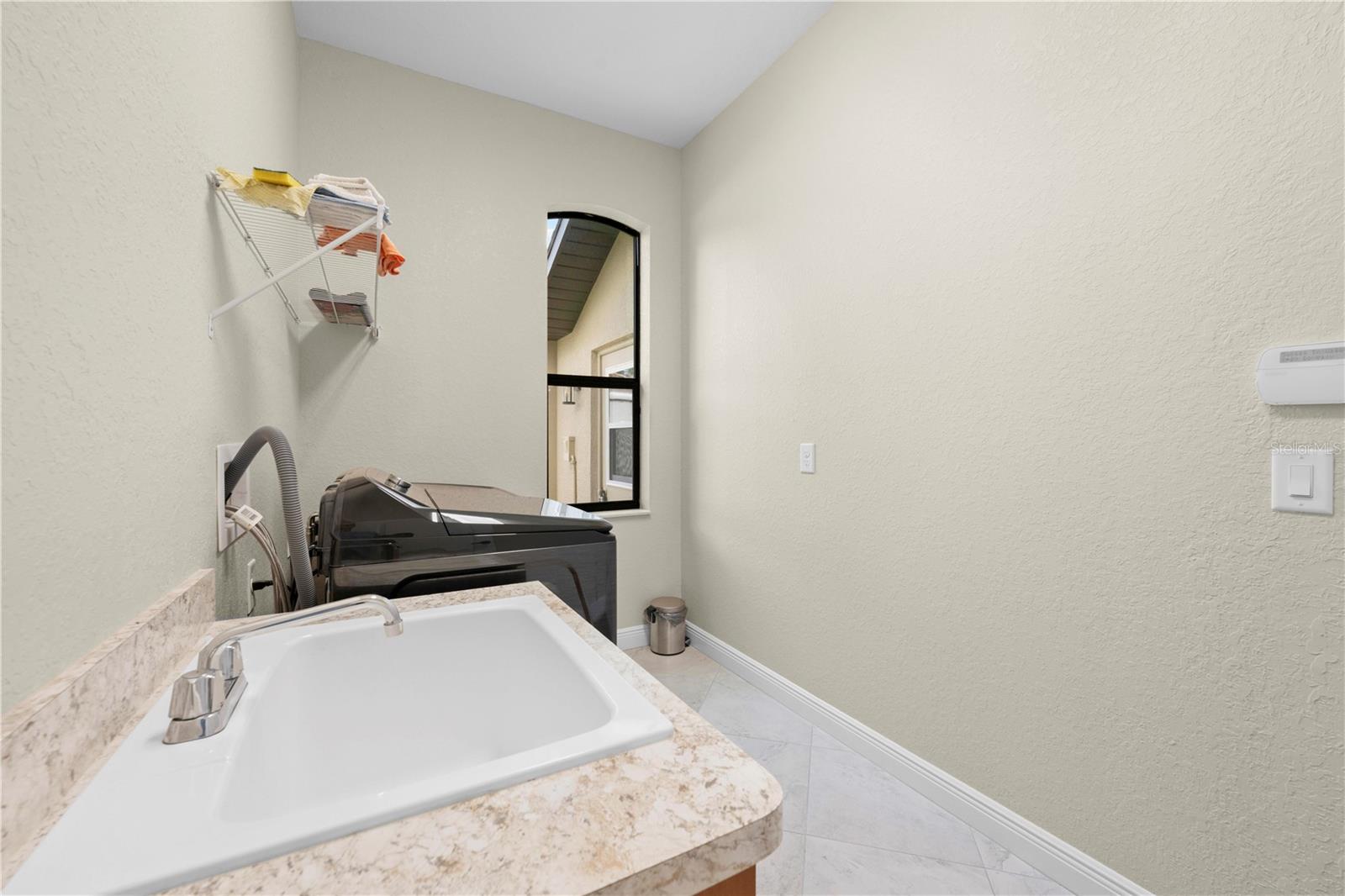 Image 44 of 63 For 13262 Lauren Drive