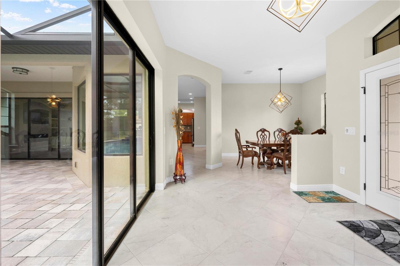 Image 5 of 63 For 13262 Lauren Drive