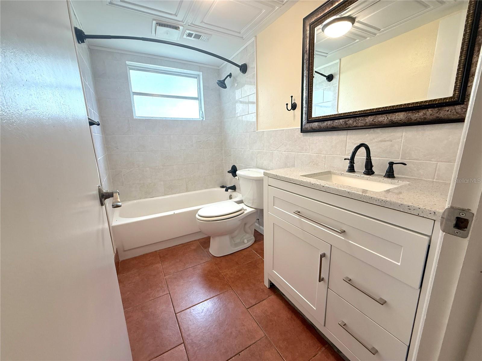 Image 17 of 35 For 12406 Cobble Stone Drive