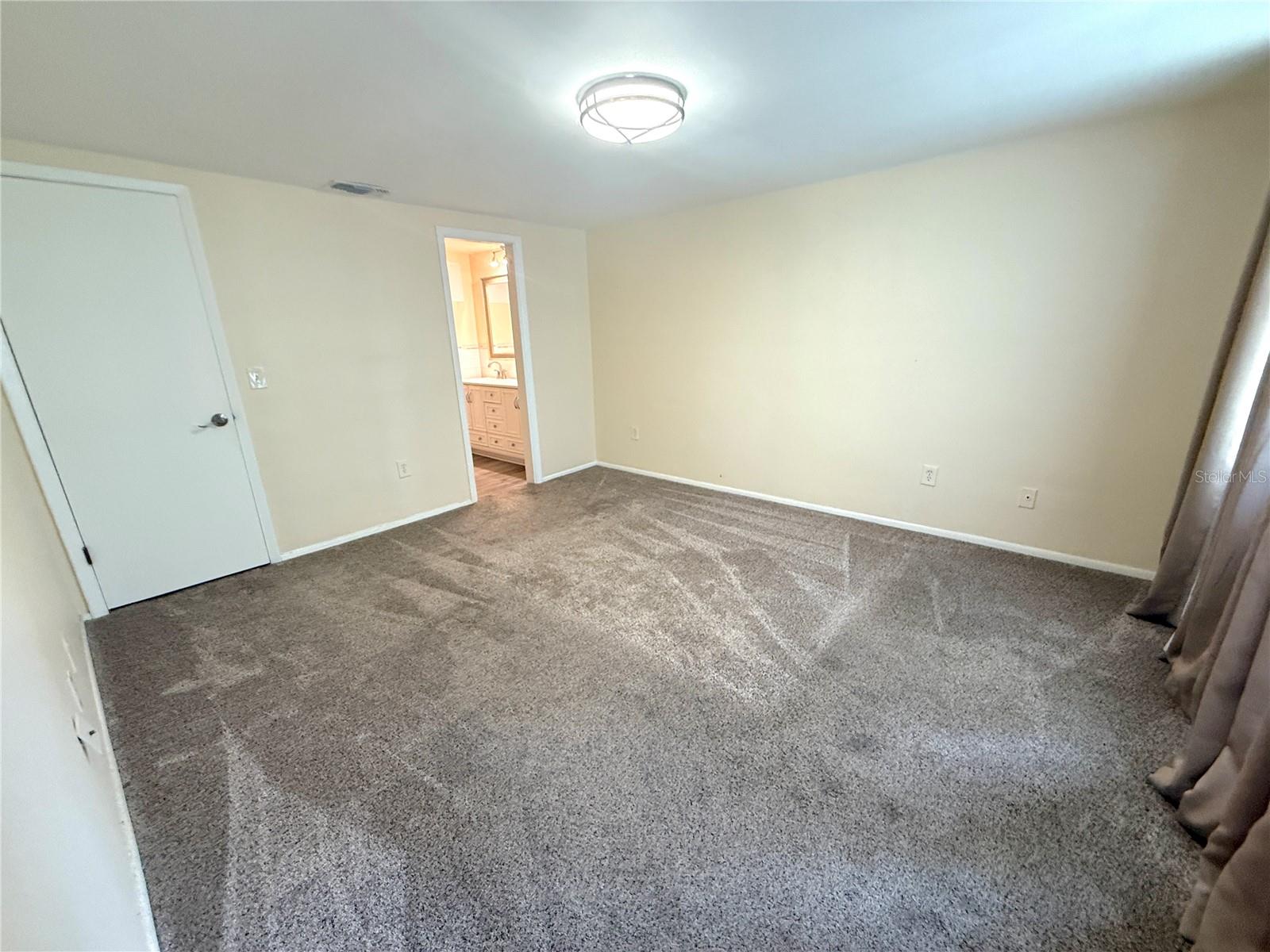 Image 19 of 35 For 12406 Cobble Stone Drive