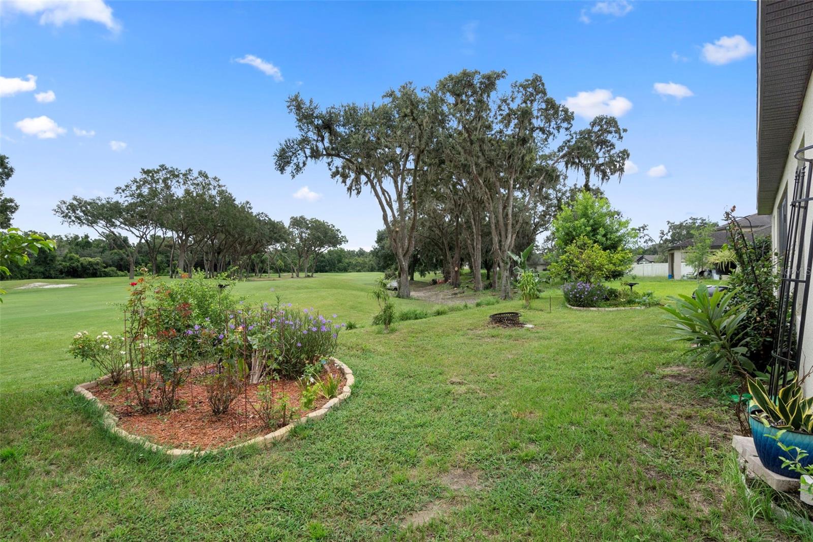 Image 24 of 36 For 6910 Redbay Drive