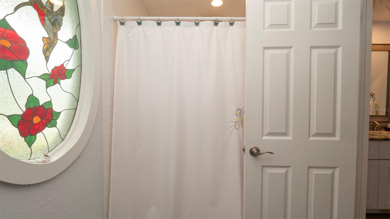 Listing photo id 19 for 12433 Willow Tree Avenue