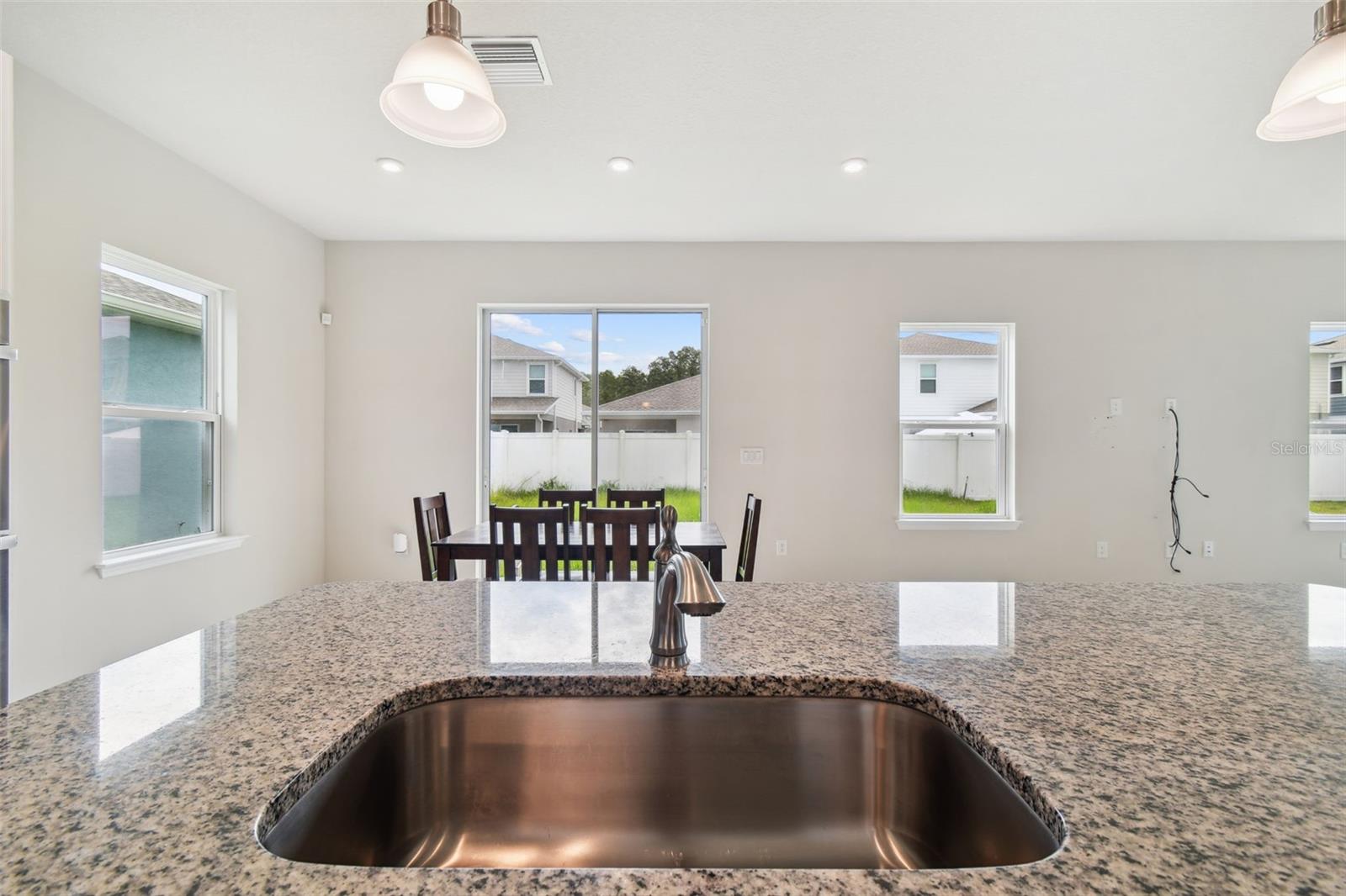 Image 30 of 81 For 11920 Thorncrest Drive