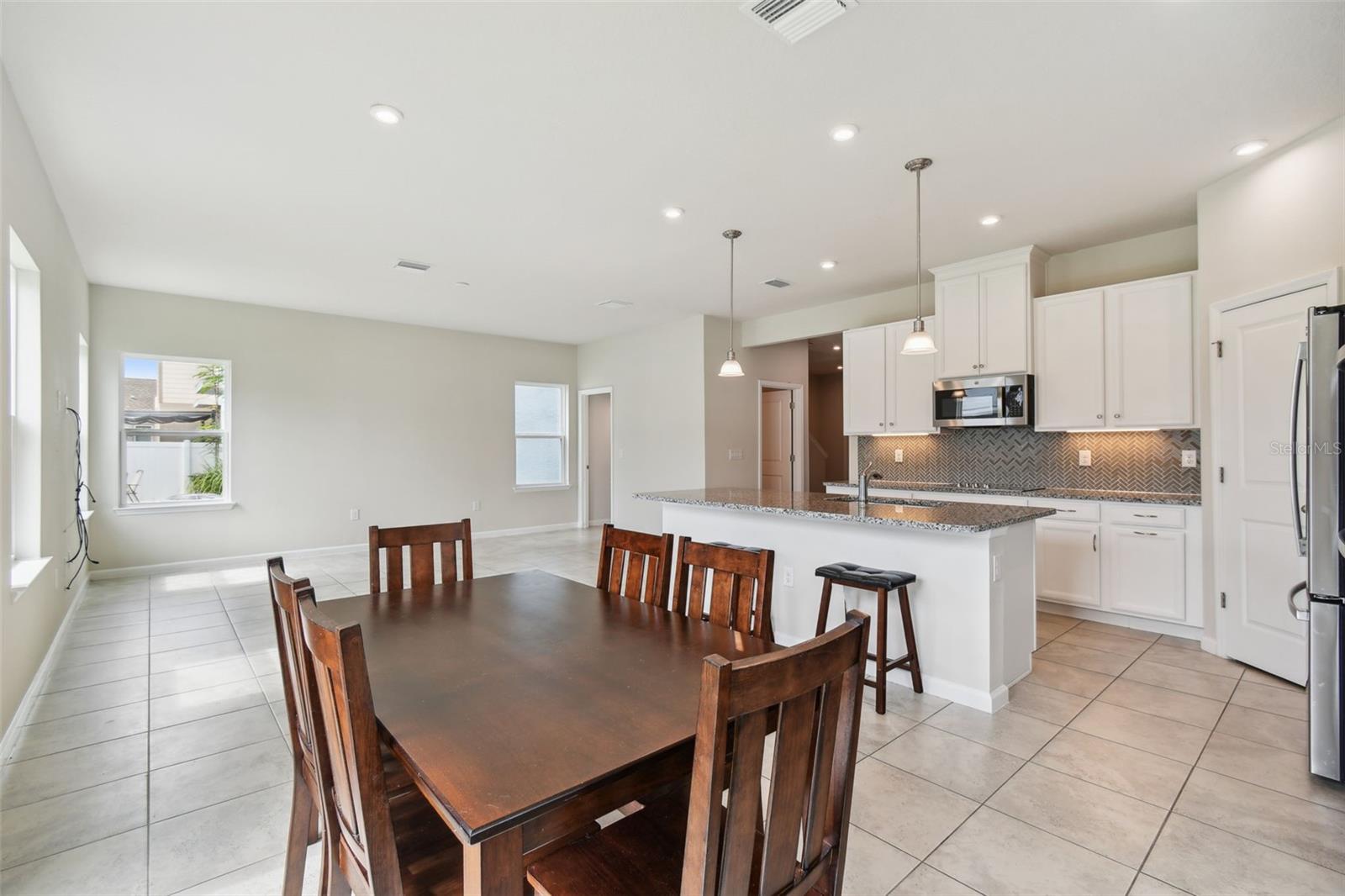 Image 32 of 81 For 11920 Thorncrest Drive