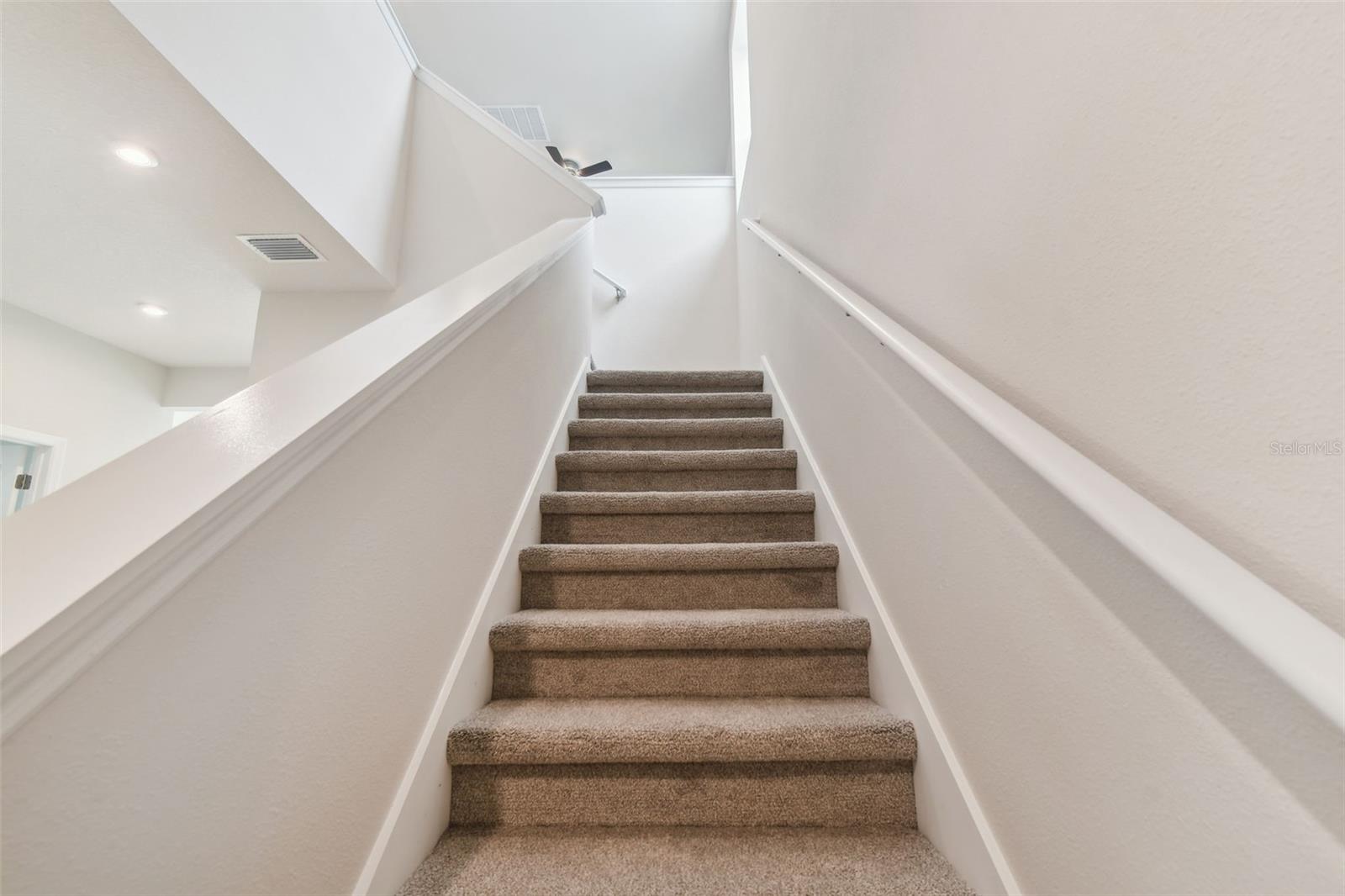 Image 34 of 81 For 11920 Thorncrest Drive