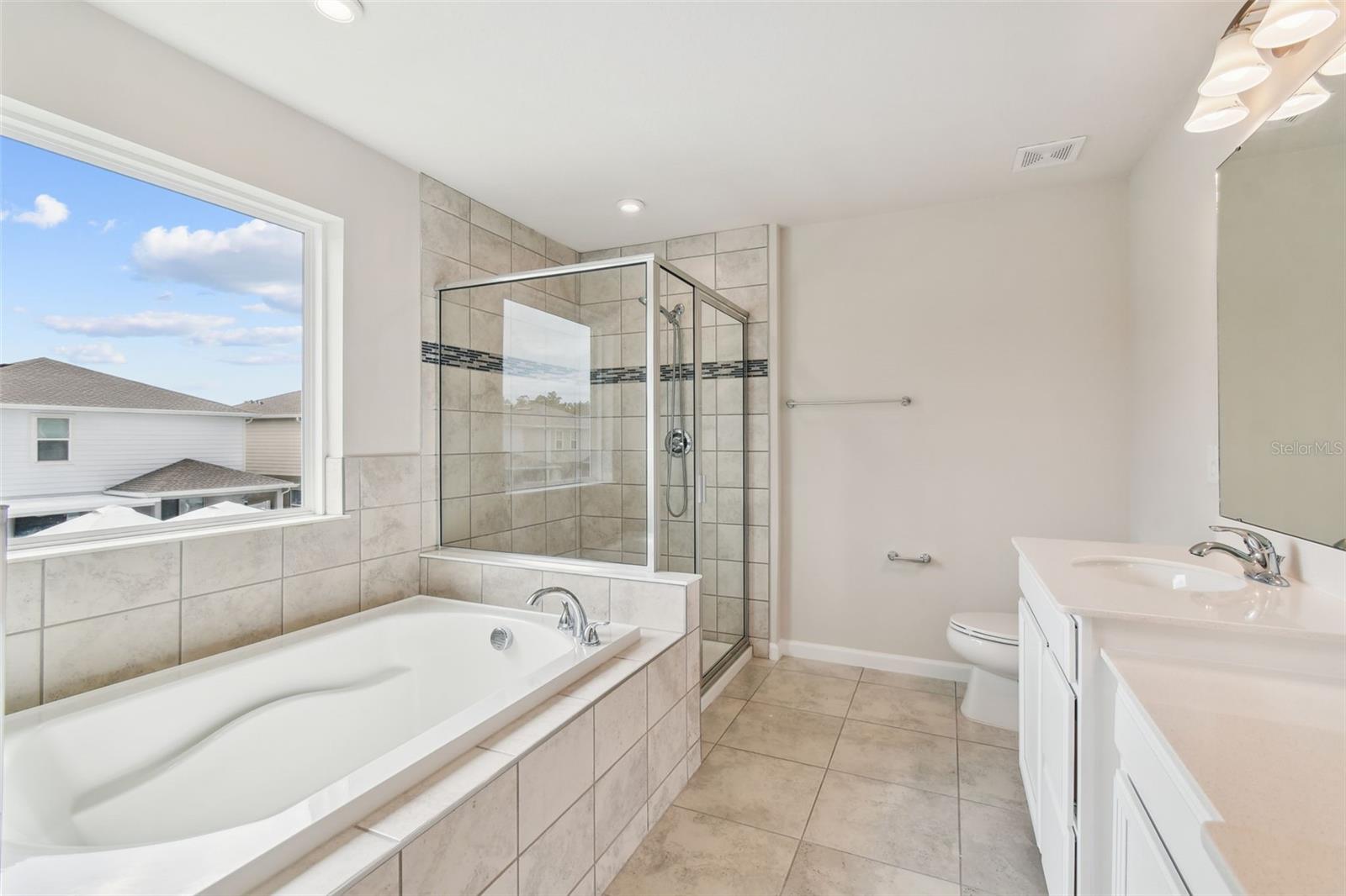 Image 46 of 81 For 11920 Thorncrest Drive