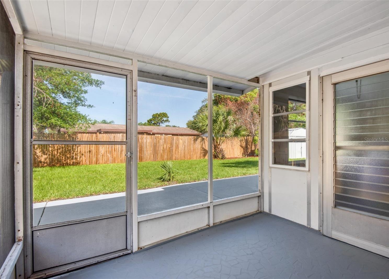 Image 3 of 14 For 1037 Chelsea Lane