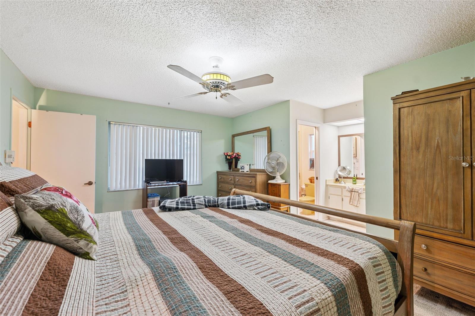 Image 38 of 42 For 11115 Elderberry Drive
