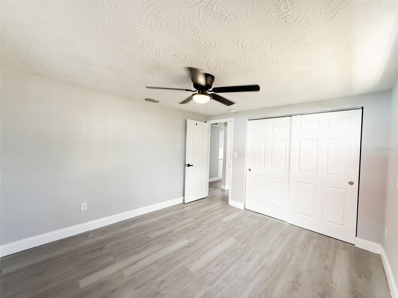 Image 15 of 20 For 5622 Golden Nugget Drive