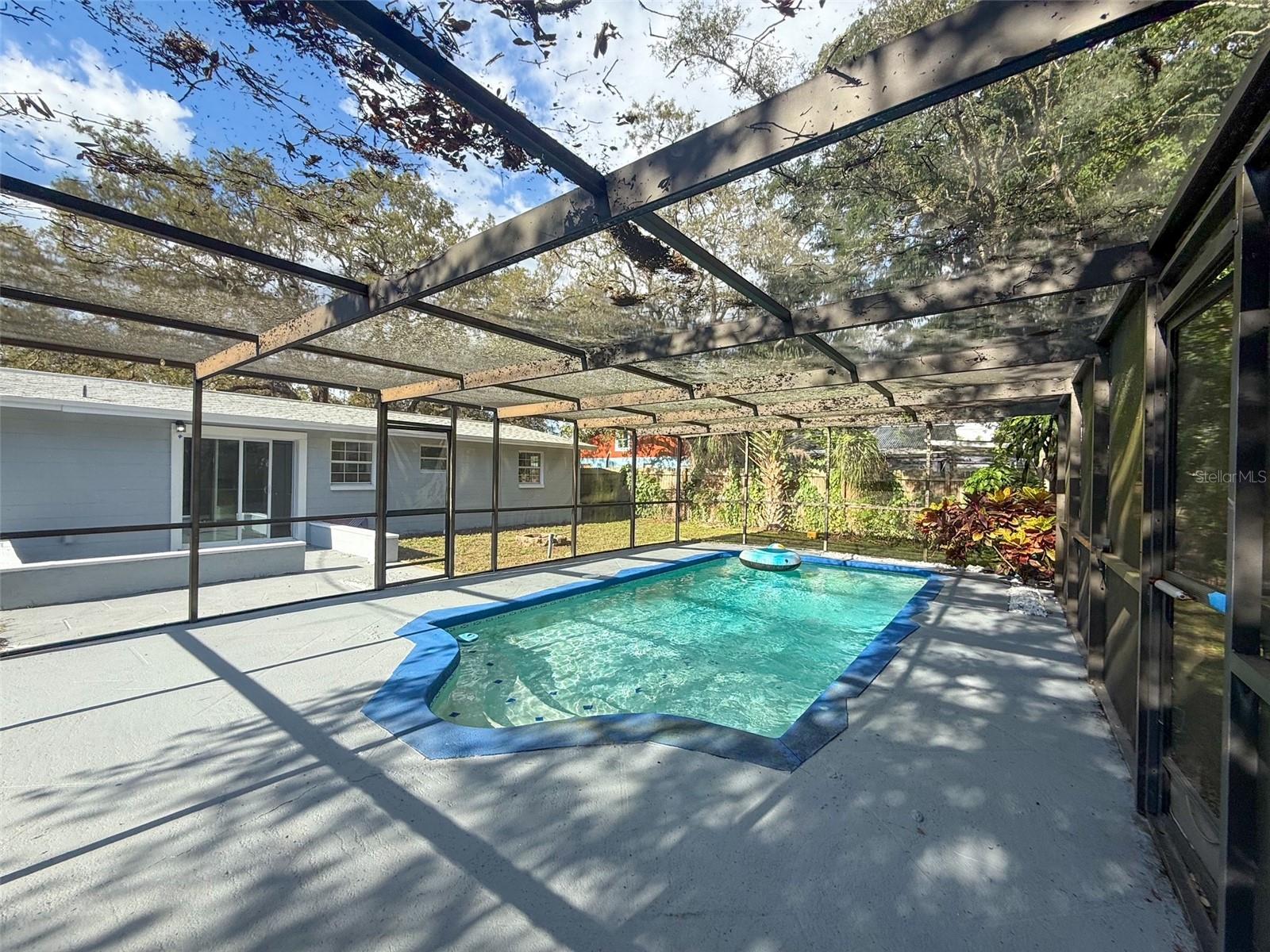 Image 2 of 20 For 5622 Golden Nugget Drive