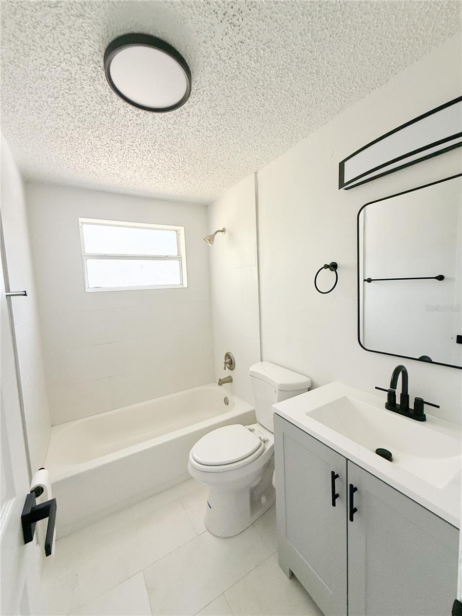 Image 9 of 20 For 5622 Golden Nugget Drive