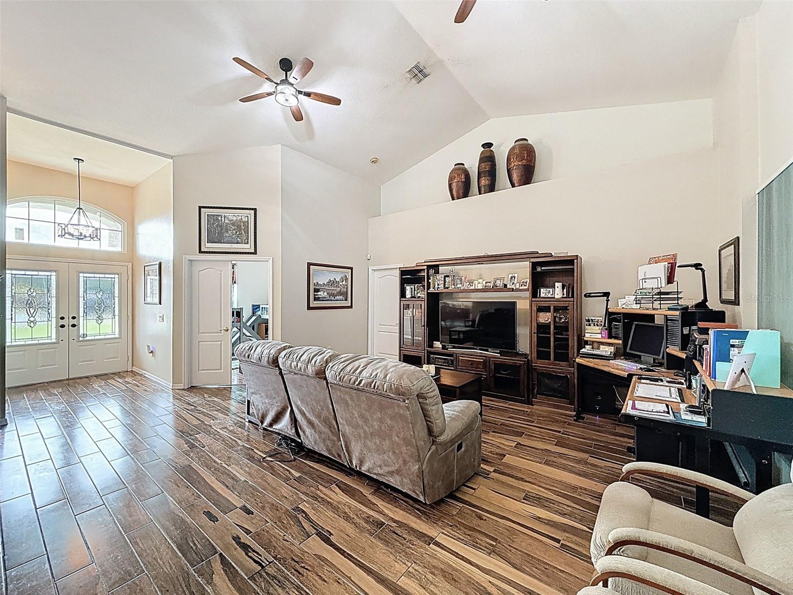 Image 10 of 47 For 18933 Black Gum Court